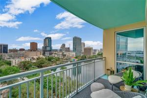 322 CENTRAL