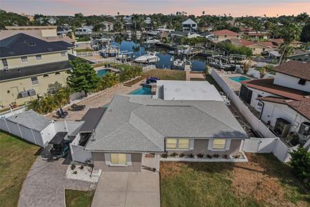 5467 BAYOU GRANDE BOULEVARD NE