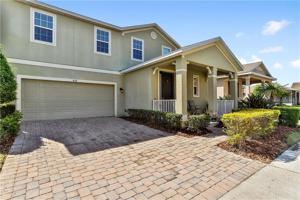 8118 RED CROSSBILL ST