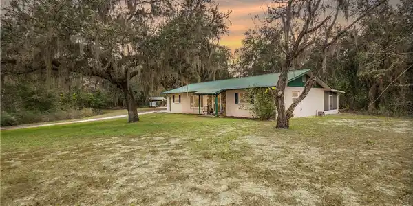 2320 N DEE RIVER ROAD