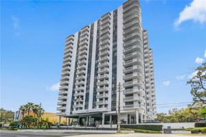 400 E COLONIAL DRIVE