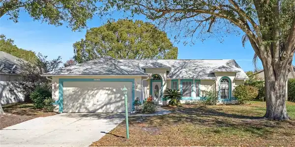 2602 GABLES