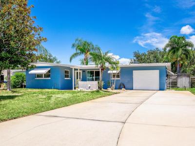 119 62ND NW