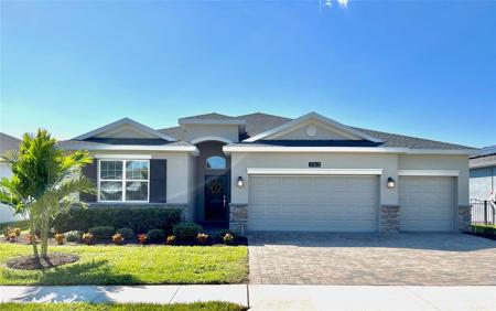 2163 CAMDEN LOOP