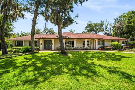 111 LITTLE OAK LANE