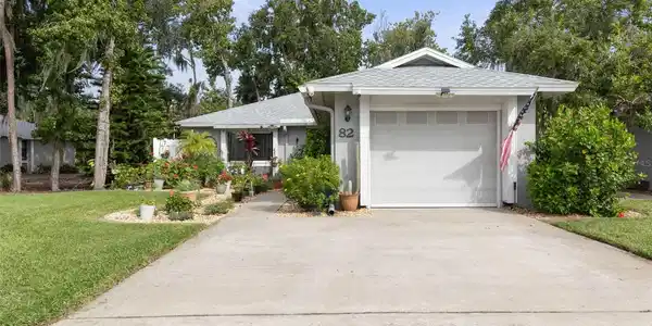 82 LAKE FOREST PLACE