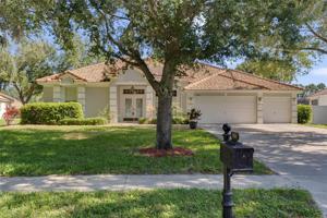 6569 CRESTMONT GLEN