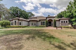 8829 ROBERTS ROAD