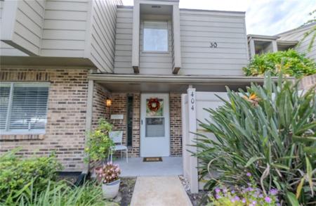 404 OAK HAVEN DRIVE