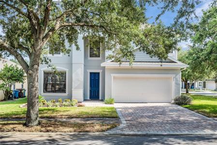 563 LAKE DAVENPORT CIRCLE