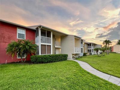 221 LAKE BROOK