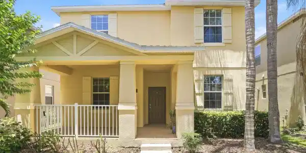 15621 SIGNATURE DRIVE