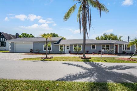 2580 E LAKE HARTRIDGE DRIVE