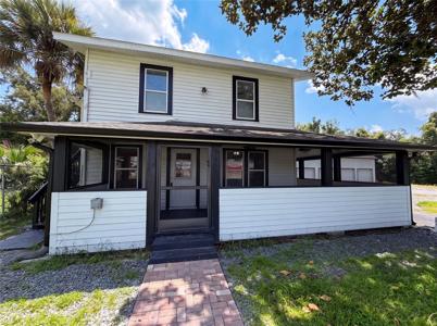 111 S OLEANDER AVENUE