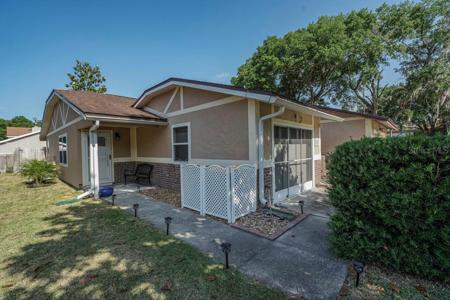 1103 GOLF CLUB COURT