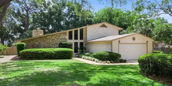 136 COUNTRYSIDE DRIVE