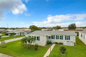 6820 LAKE HENRY NE