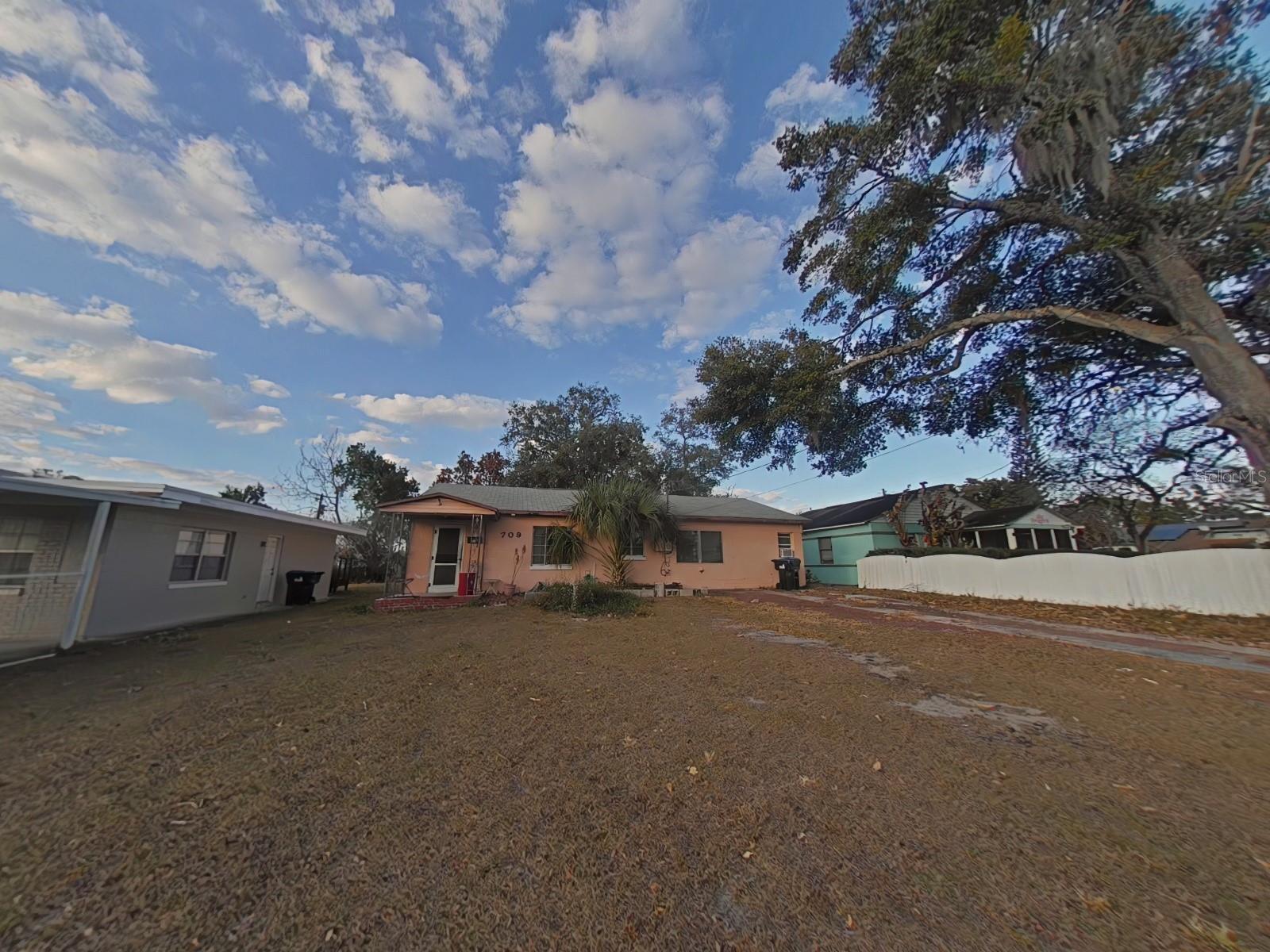 Image 1 Image 1