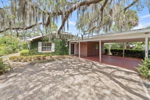 14822 LAKE MAGDALENE