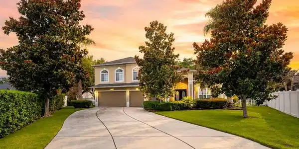 3202 LARGE OAK COURT