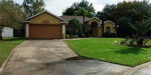 2984 W BEAUMONT LANE