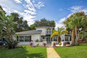 8520 RUSTIC GATE CT