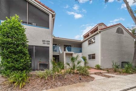 1000 WINDERLEY PLACE