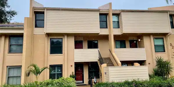 520 CRANES WAY