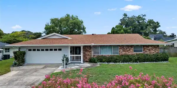 2612 TIMBERLAKE DRIVE