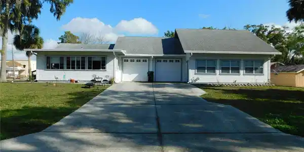 404 NE 3RD STREET