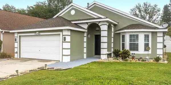 15755 AUTUMN GLEN
