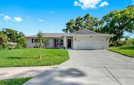 2807 CAMERON COURT