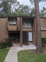 2 GREENBRIAR