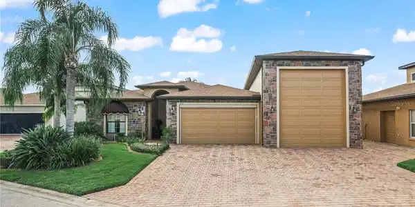 4172 DUNMORE DRIVE