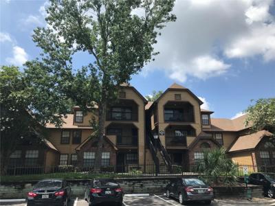 300 LAKEPOINTE DRIVE