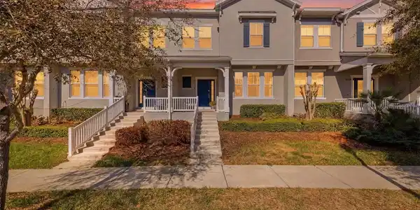 8122 RED STOPPER LANE