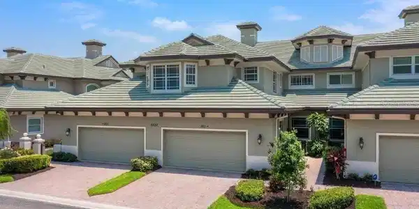 6527 MOORINGS POINT CIRCLE