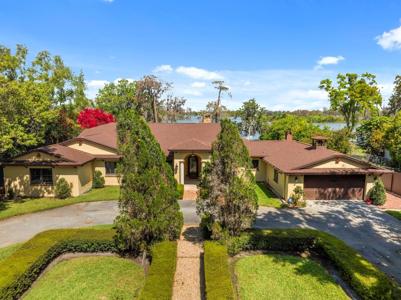 5400 KENMORE LANE