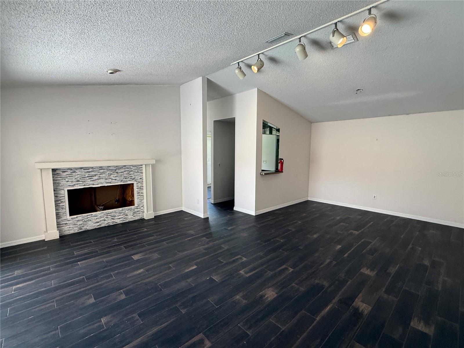 Image 3 Image 3