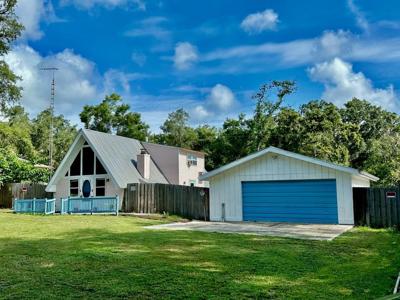11907 CYPRESS