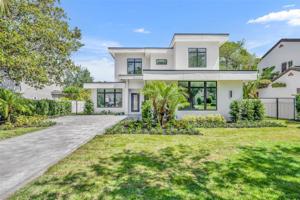 1631 WOODLAND