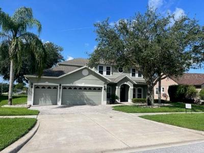 4022 GREYSTONE