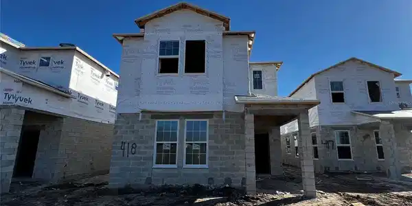 613 BECKLOW