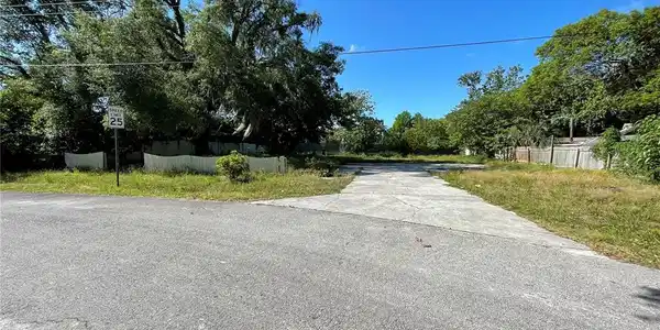 175 MAGNOLIA