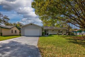 1112 VENETIAN