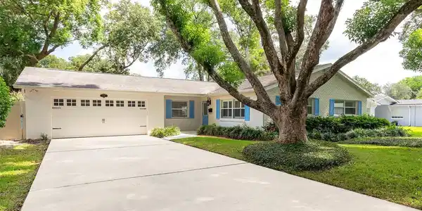 1761 TIPPICANOE TRAIL
