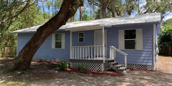 296 OLD WOODS