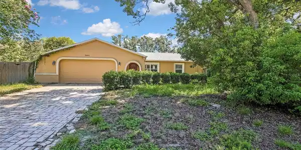2441 DUSTIN CIRCLE