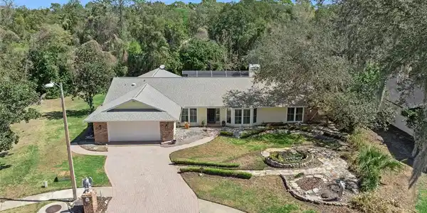 449 WILD OAK CIRCLE