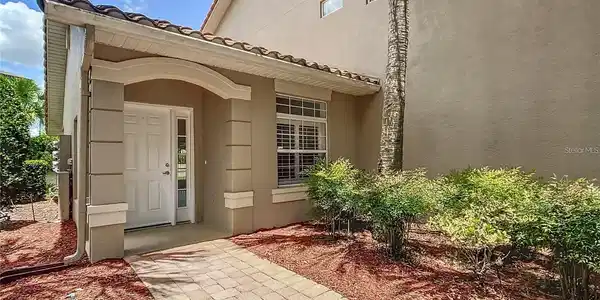 5304 BOWLINE COURT
